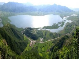 Il lago Zarivar